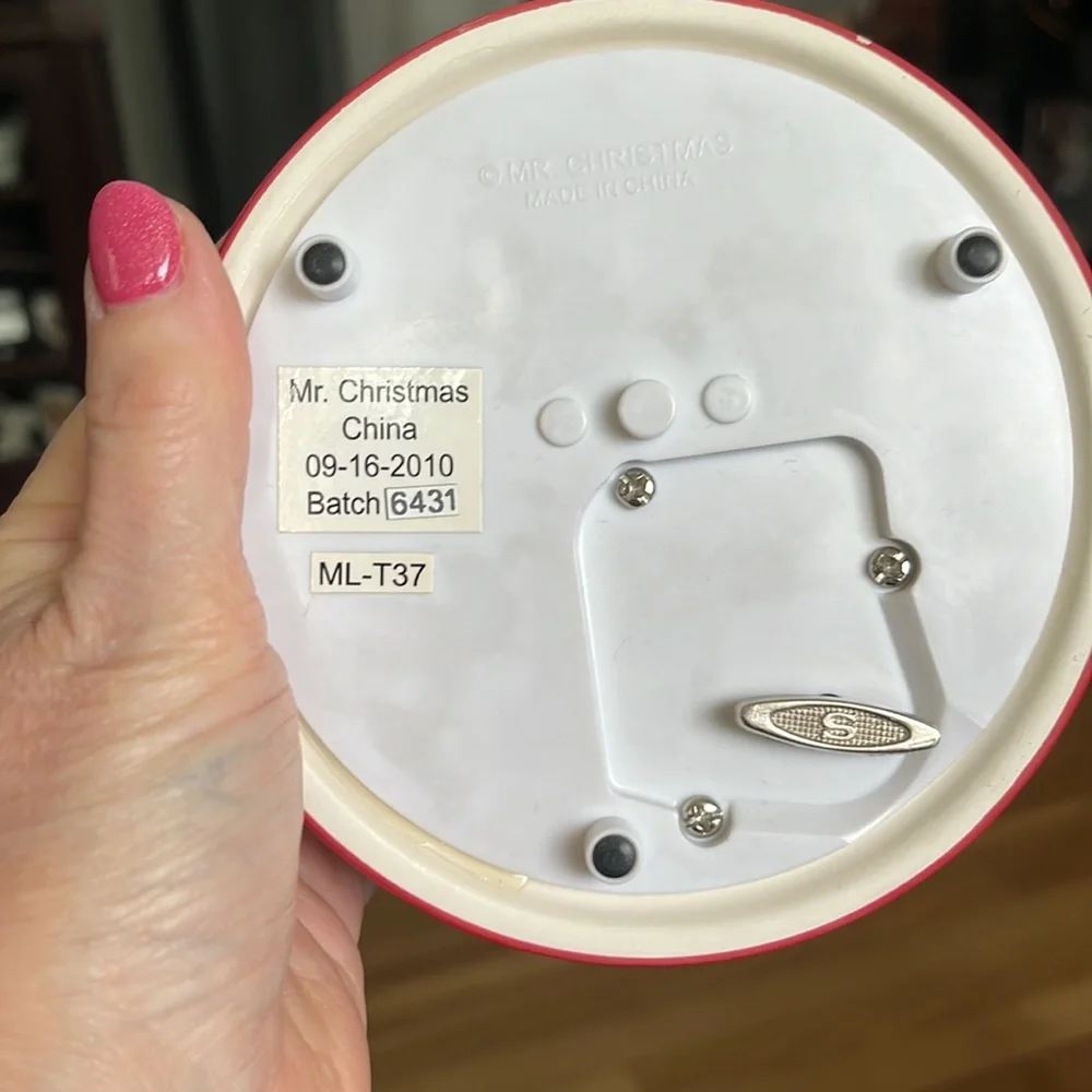 Christmas Music Box - Picture 7 of 7